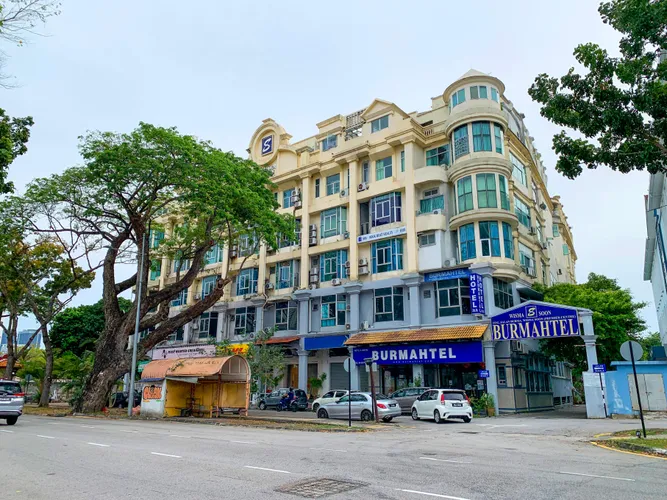 Burmahtel Hotel